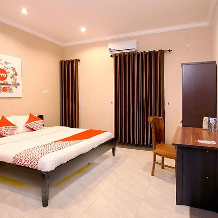 Oyo 347 Bayang Brothers Guest House Maguwo Eksteriør bilde