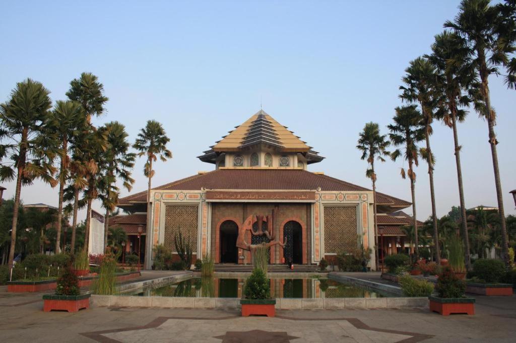 Oyo 347 Bayang Brothers Guest House Maguwo Eksteriør bilde