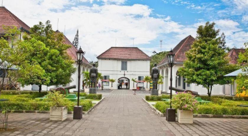 Oyo 347 Bayang Brothers Guest House Maguwo Eksteriør bilde