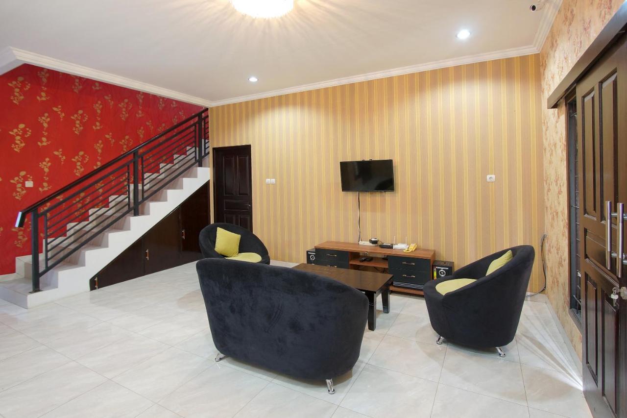 Oyo 347 Bayang Brothers Guest House Maguwo Eksteriør bilde